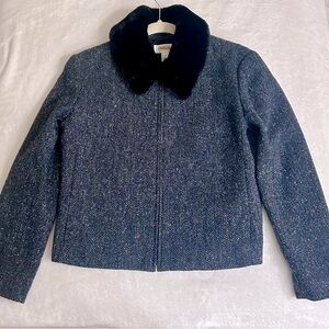 Women’s Talbots Navy tweed jacket size 4P with removable faux fur collar